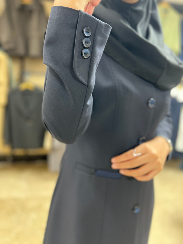 مانتوشلواراداری